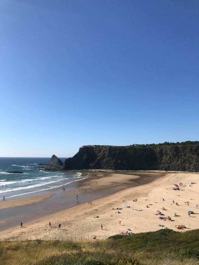 Royal Blue Ocean - Hiking And Beach Apartment Aljezur Exterior photo